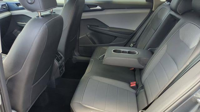 2024 Volkswagen Taos SE 4Motion