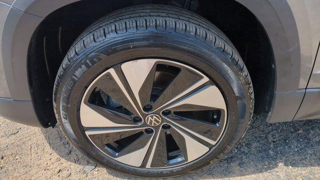 2024 Volkswagen Taos SE 4Motion