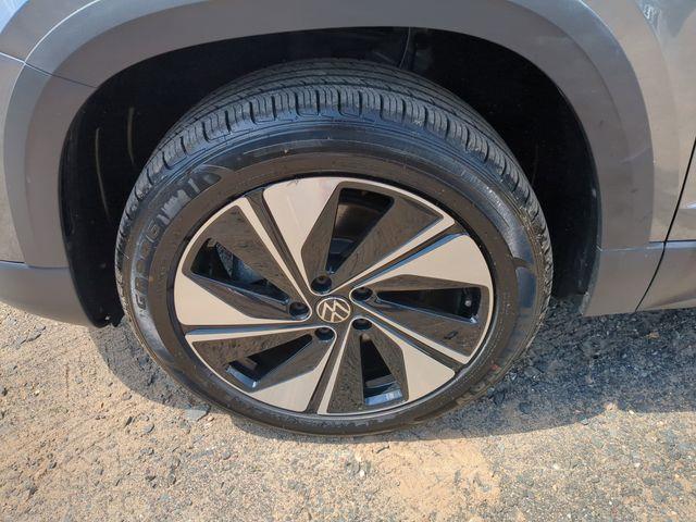 2024 Volkswagen Taos - $21,700