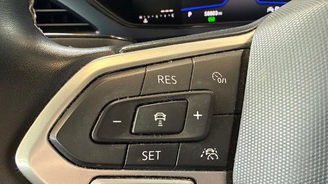 2023 Volkswagen Taos SE 4Motion