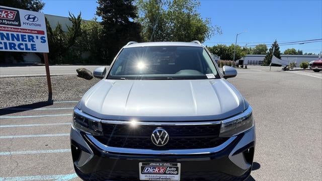 2024 Volkswagen Taos SE 4Motion