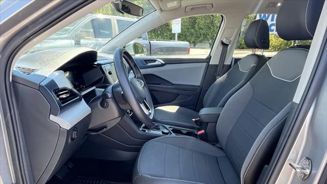 2024 Volkswagen Taos SE 4Motion