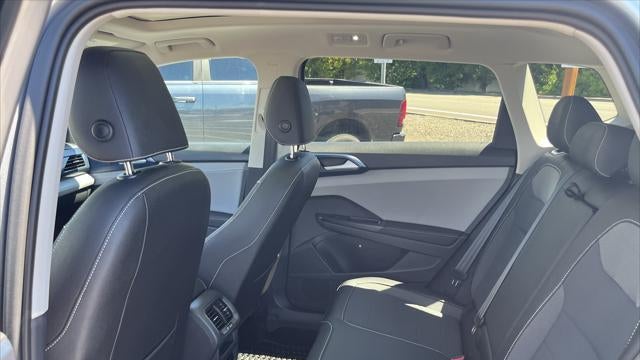 2024 Volkswagen Taos SE 4Motion