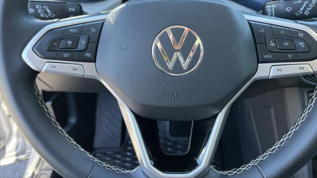 2024 Volkswagen Taos SE 4Motion