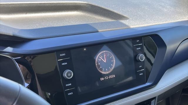 2024 Volkswagen Taos SE 4Motion
