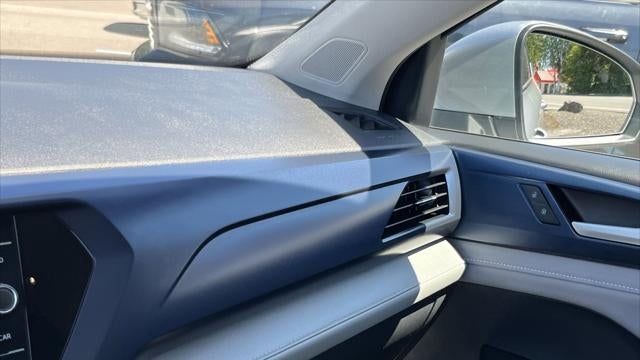 2024 Volkswagen Taos SE 4Motion