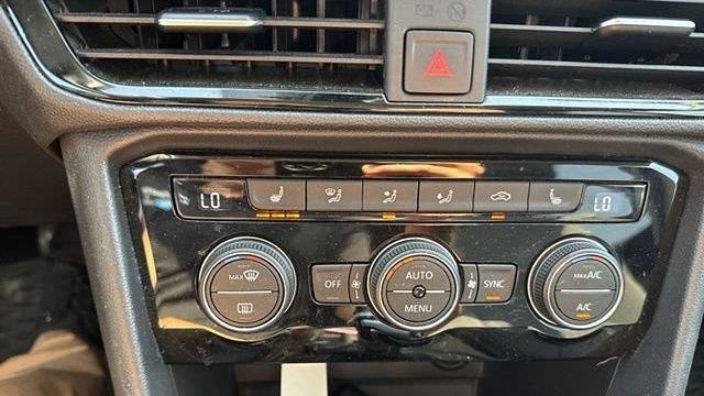 2024 Volkswagen Taos SE 4Motion
