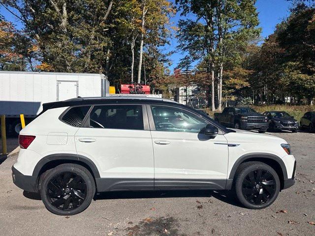 2024 Volkswagen Taos - $22,783