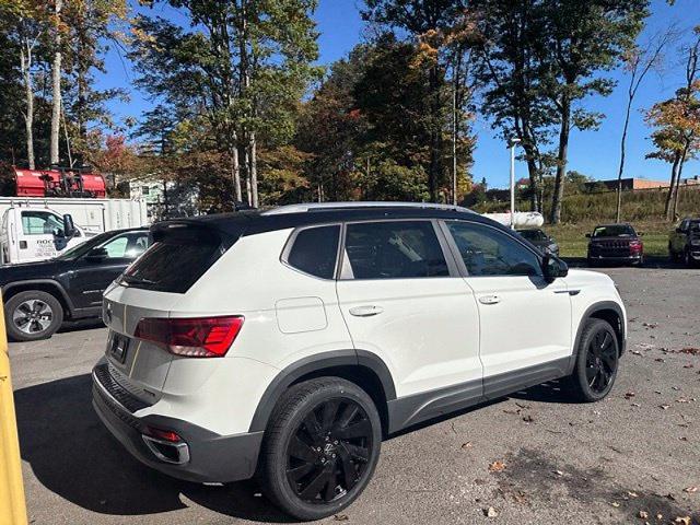 2024 Volkswagen Taos - $22,783