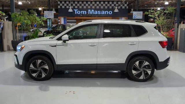 2023 Volkswagen Taos SE 4Motion