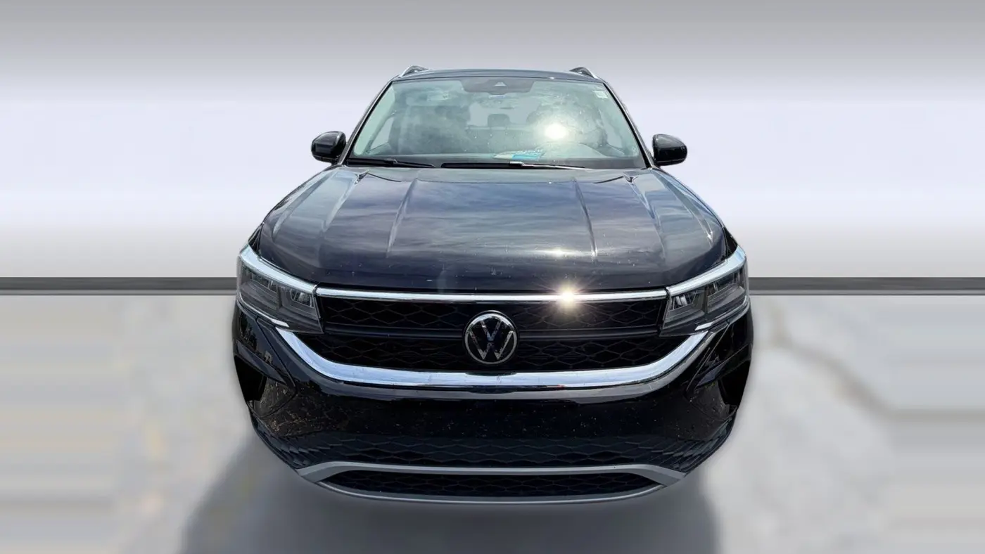 2024 Volkswagen Taos SE 4Motion