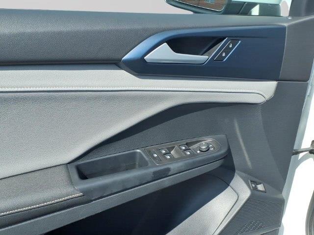 2024 Volkswagen Taos - $21,815