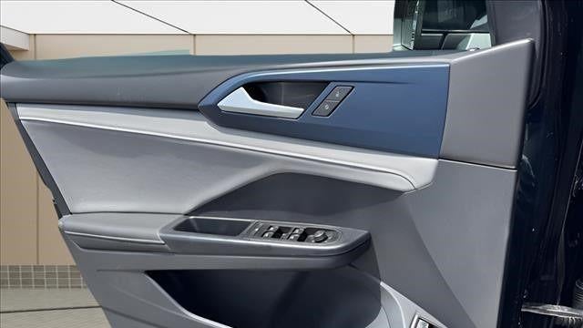 2024 Volkswagen Taos SE 4Motion