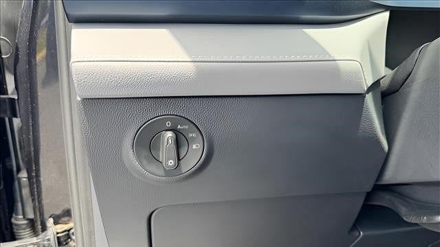 2024 Volkswagen Taos SE 4Motion