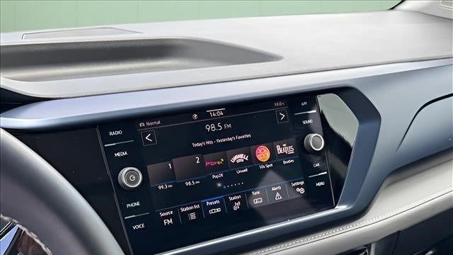 2024 Volkswagen Taos SE 4Motion