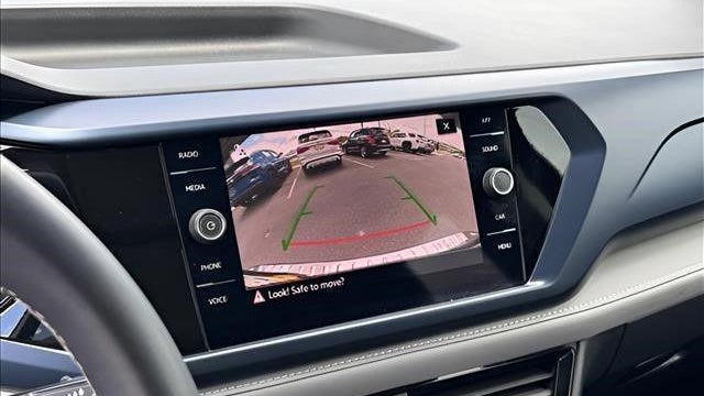 2024 Volkswagen Taos SE 4Motion