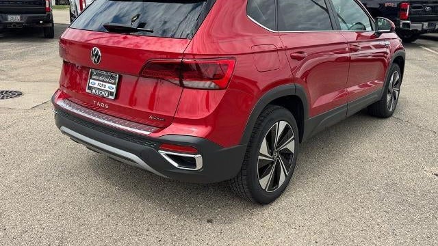 2024 Volkswagen Taos SE 4Motion