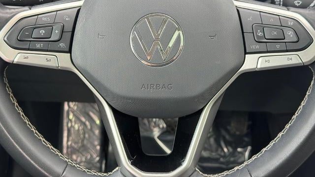 2024 Volkswagen Taos SE 4Motion
