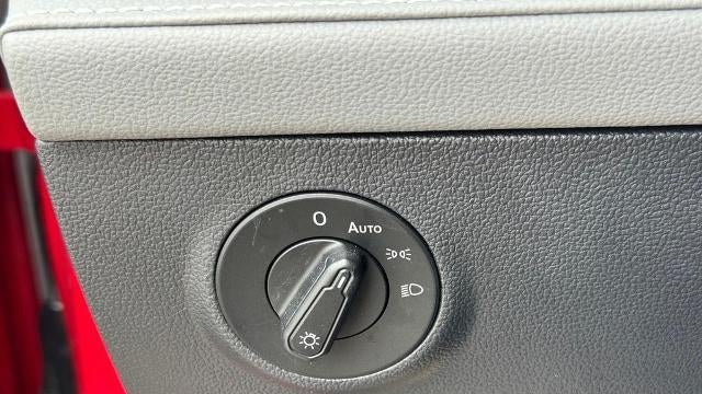 2024 Volkswagen Taos SE 4Motion