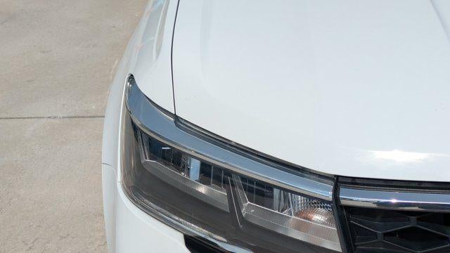 2024 Volkswagen Taos SE 4Motion