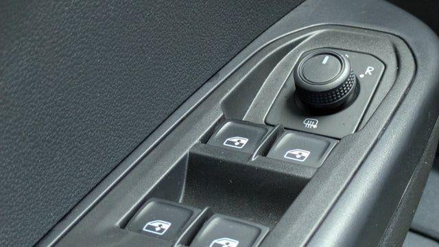 2024 Volkswagen Taos SE 4Motion