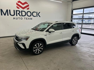 Photo of a 2022 Volkswagen Taos AWD SE 4motion 4DR SUV for sale