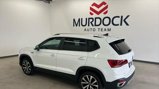 2022 Volkswagen Taos SE 4Motion