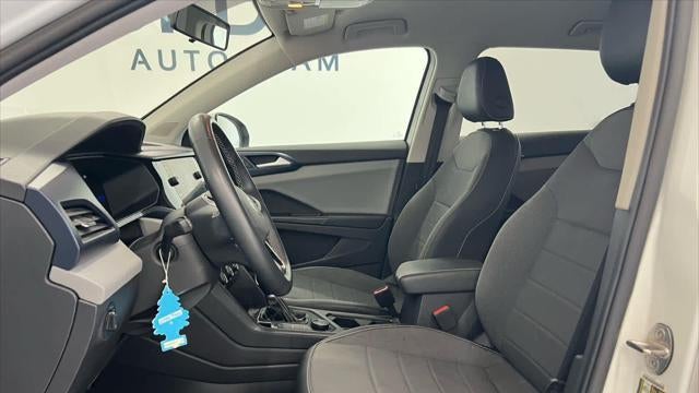 2022 Volkswagen Taos SE 4Motion