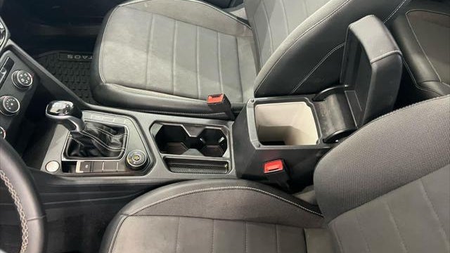 2022 Volkswagen Taos SE 4Motion