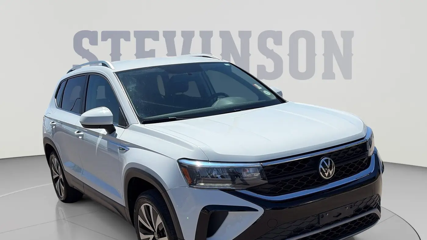 2022 Volkswagen Taos SE 4Motion