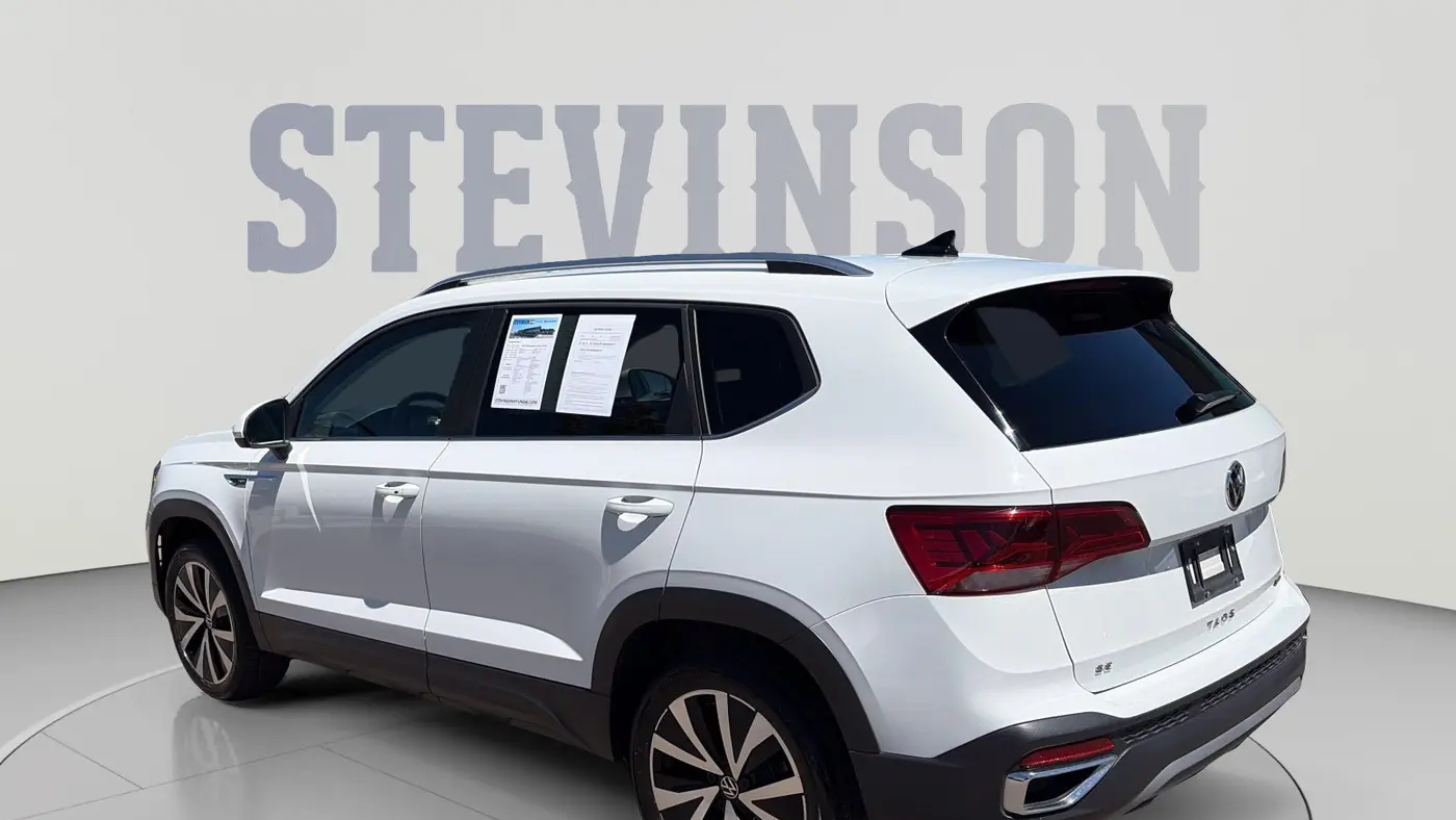 2022 Volkswagen Taos SE 4Motion