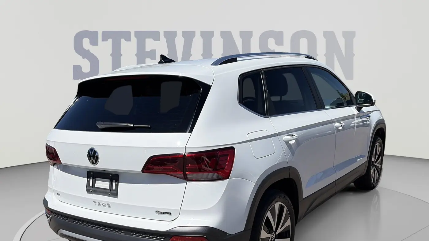 2022 Volkswagen Taos SE 4Motion