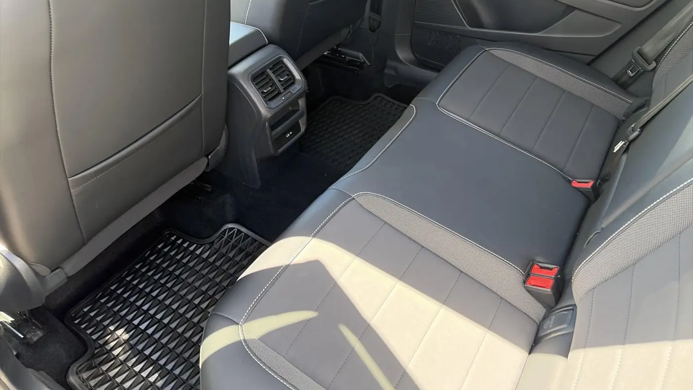 2022 Volkswagen Taos SE 4Motion