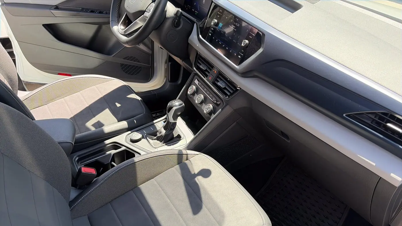 2022 Volkswagen Taos SE 4Motion