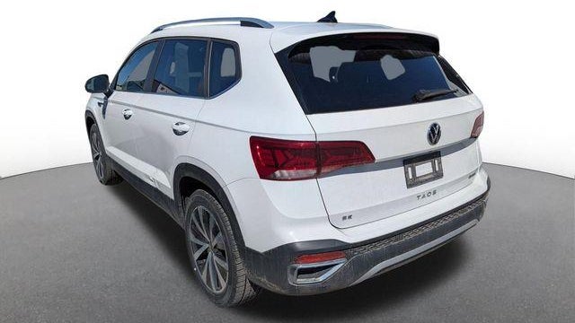 2022 Volkswagen Taos SE 4Motion