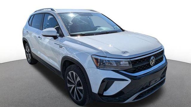 2022 Volkswagen Taos SE 4Motion