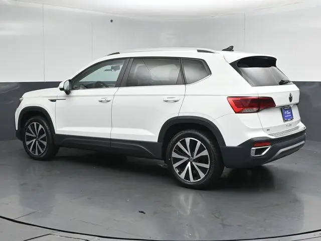 2022 Volkswagen Taos - $19,295