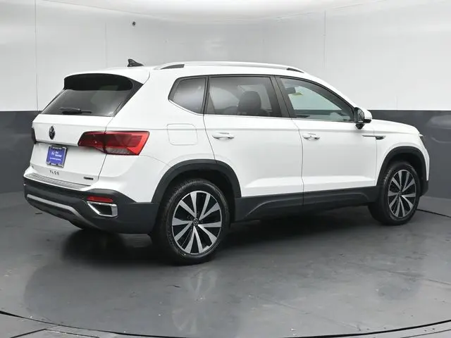 2022 Volkswagen Taos - $19,295