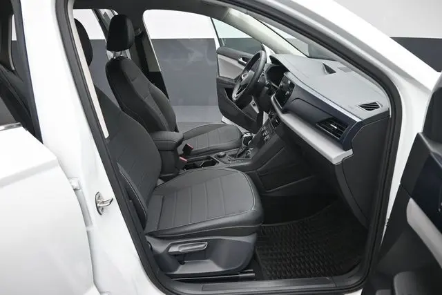 2022 Volkswagen Taos - $19,295