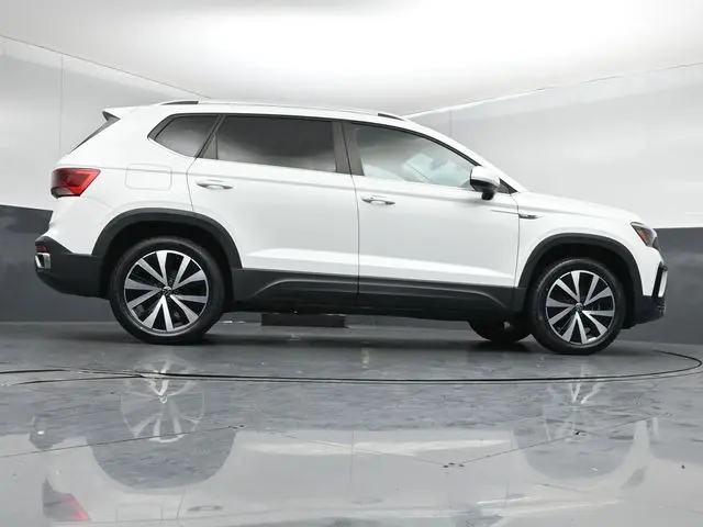 2022 Volkswagen Taos - $19,295