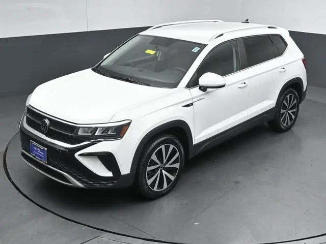 2022 Volkswagen Taos - $19,295
