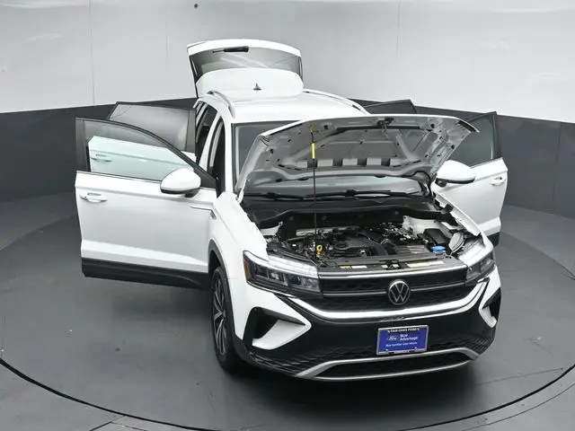 2022 Volkswagen Taos - $19,295
