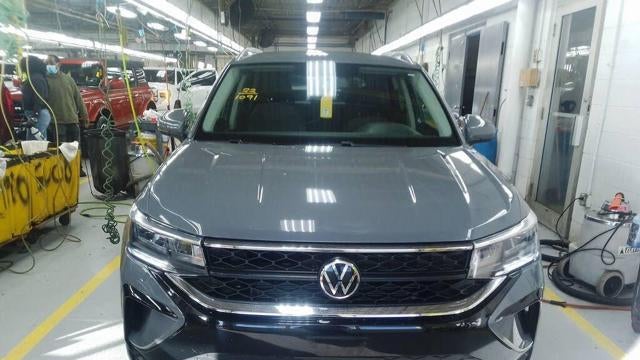 Preowned 2022 Volkswagen Taos SE 4Motion for Sale