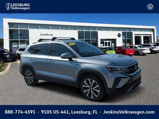 2022 Volkswagen Taos with Pyrite Silver Metallic Exterior