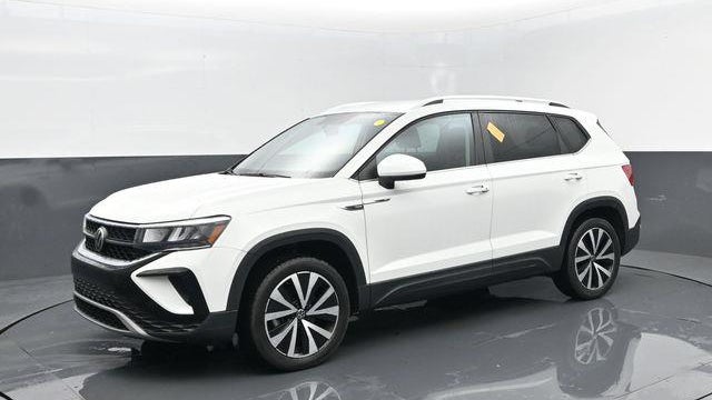2022 Volkswagen Taos SE 4Motion