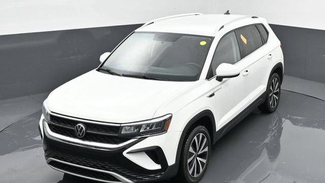 2022 Volkswagen Taos SE 4Motion