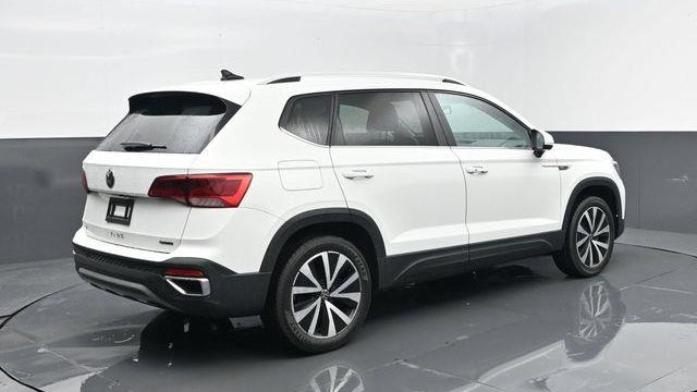 2022 Volkswagen Taos SE 4Motion