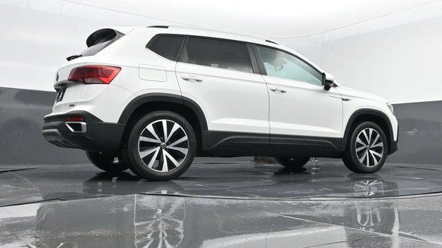 2022 Volkswagen Taos SE 4Motion