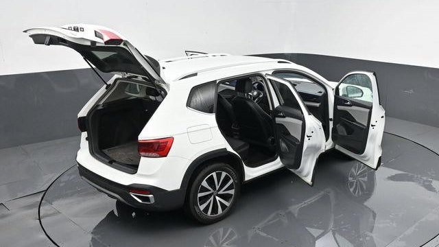 2022 Volkswagen Taos SE 4Motion
