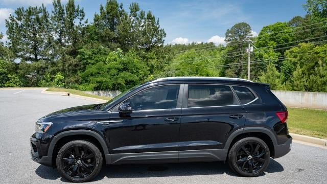2022 Volkswagen Taos SE 4Motion